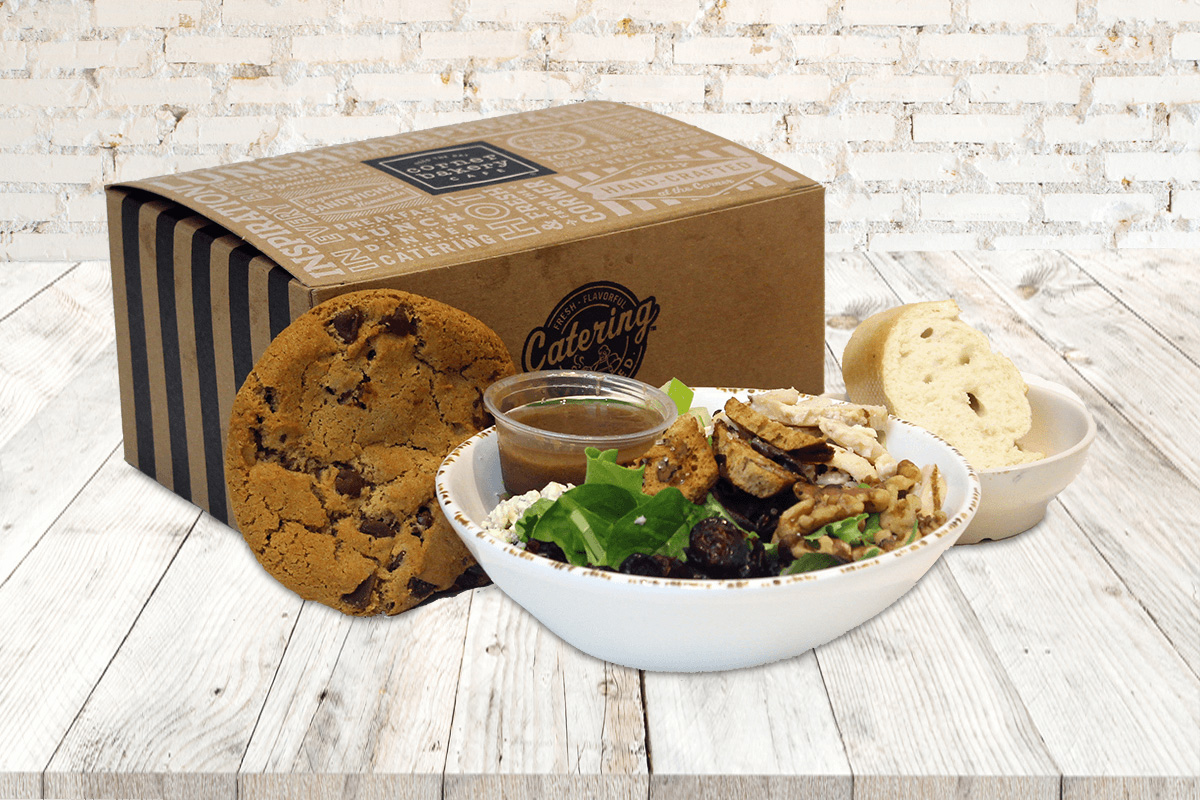 https://catering.cornerbakerycafe.com/usercontent/product_sub_img/Salad%20Box%20-%20Salad,%20Baguette,%20Cookie.jpg